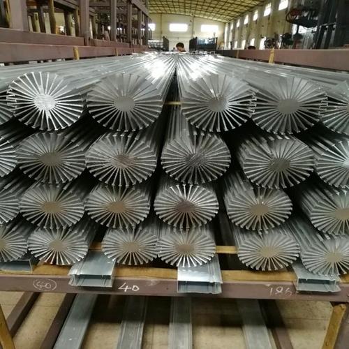 散热器铝型材_厂家 散热器铝型材 加工 喷涂氧化 质量保证 